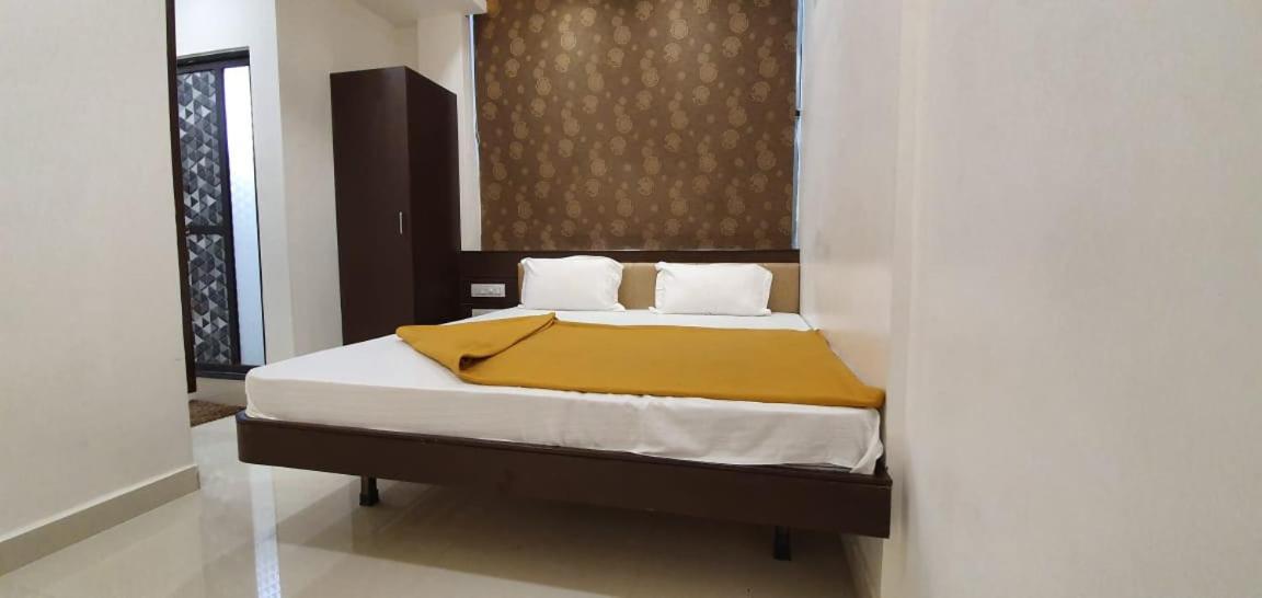 Hotel N K 普杰 外观 照片