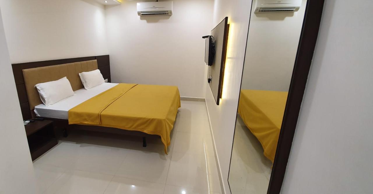 Hotel N K 普杰 外观 照片